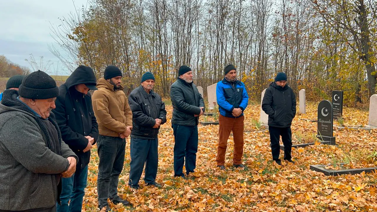 Из традиций мусульман – помнить и чествовать своих предков