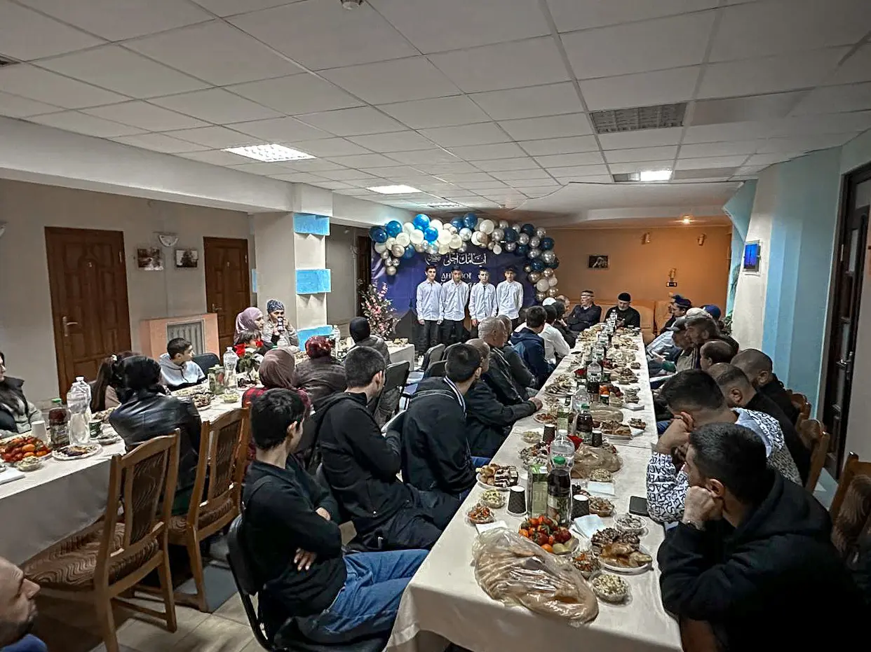 6 квітня в м. Красноград (Харківська обл.) пройшов офіційний іфтар